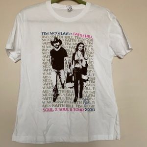 Soul to Soul concert t-shirt